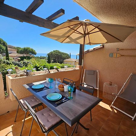 Studio Bord De Mer Terrasse Vue Mer Piscine Lejlighed Sainte-Maxime Eksteriør billede