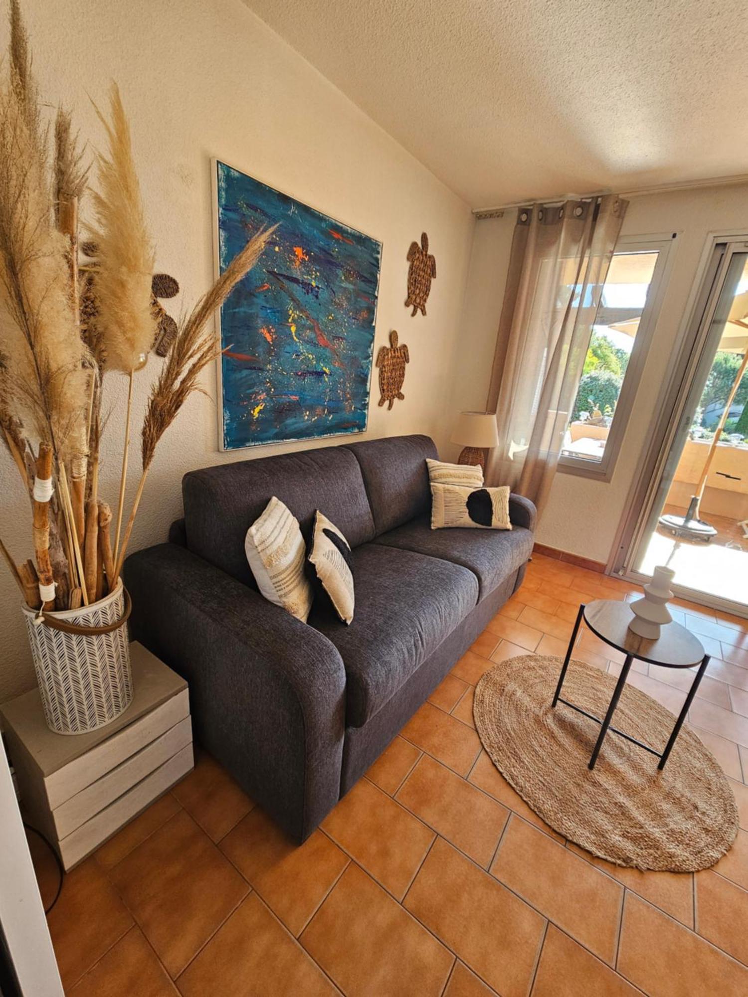 Studio Bord De Mer Terrasse Vue Mer Piscine Lejlighed Sainte-Maxime Eksteriør billede